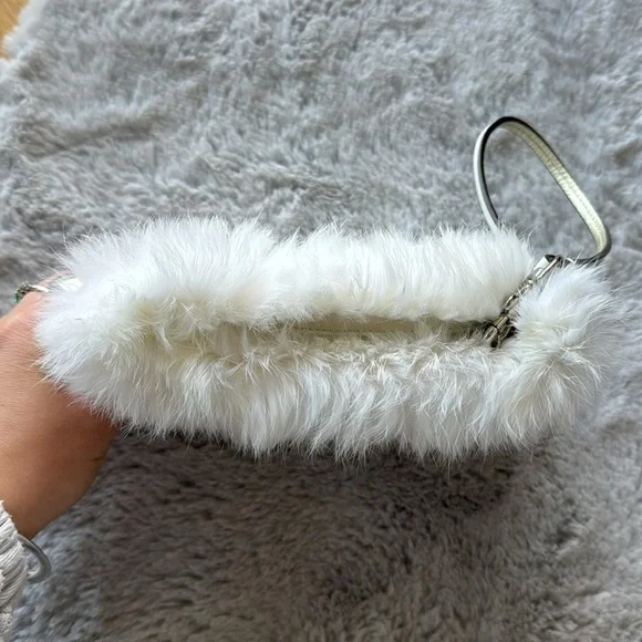Coach White Puffy & Fluffy Wristlet - Picture 5 of 7